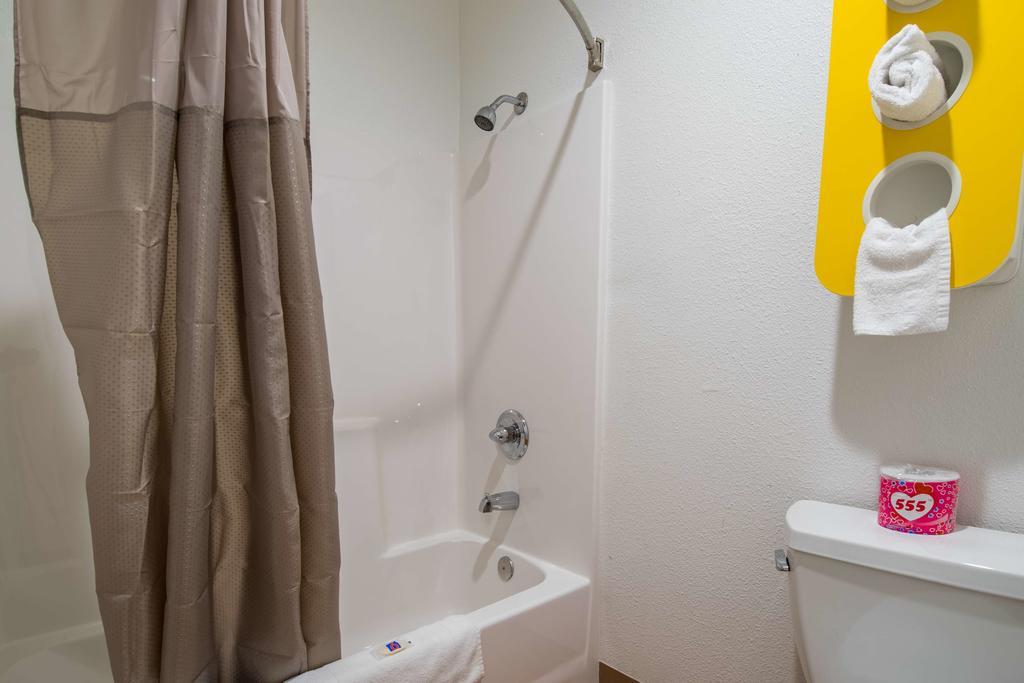 Motel 6-San Bernardino, Ca - Downtown エクステリア 写真